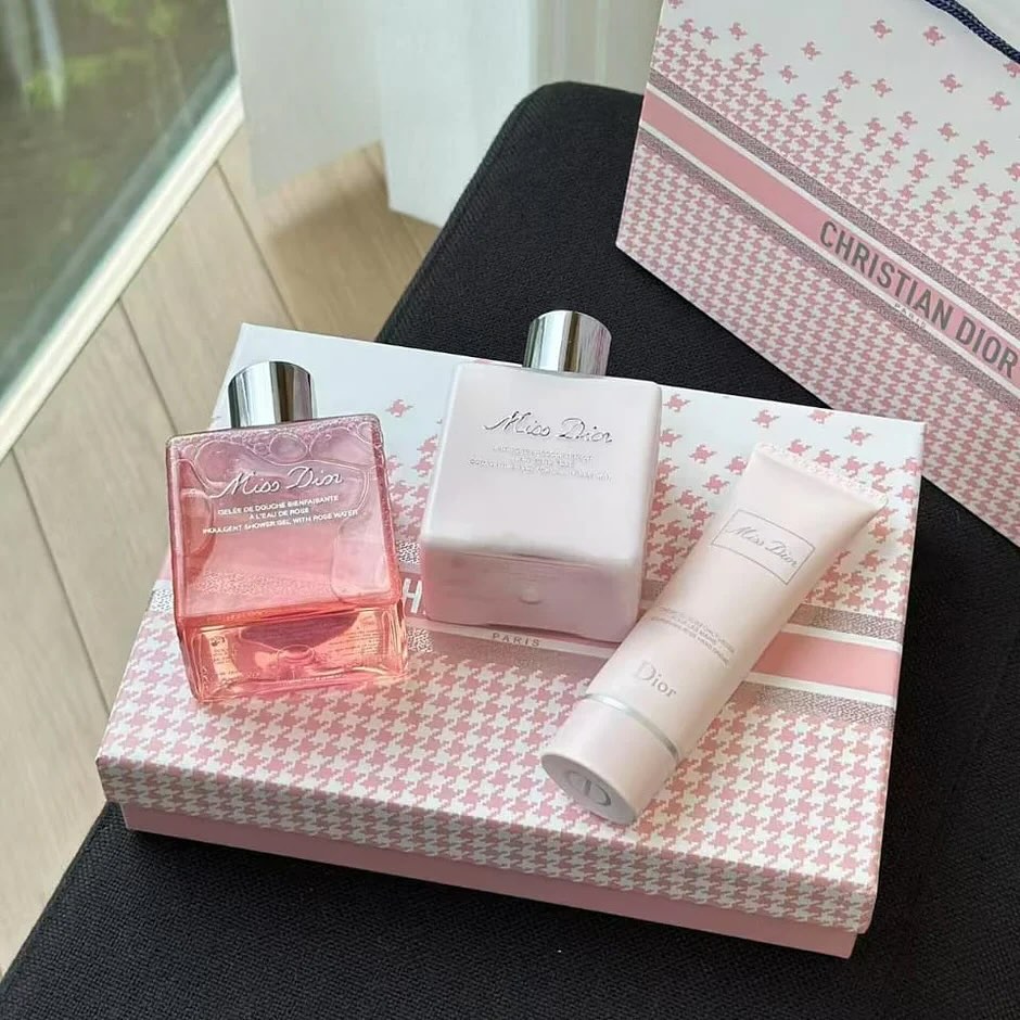 Miss DlOR Gift Set