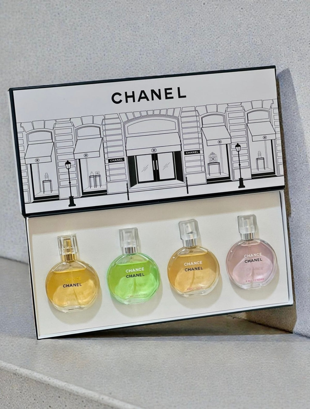 Chanel Mini  Perfume Gift Set